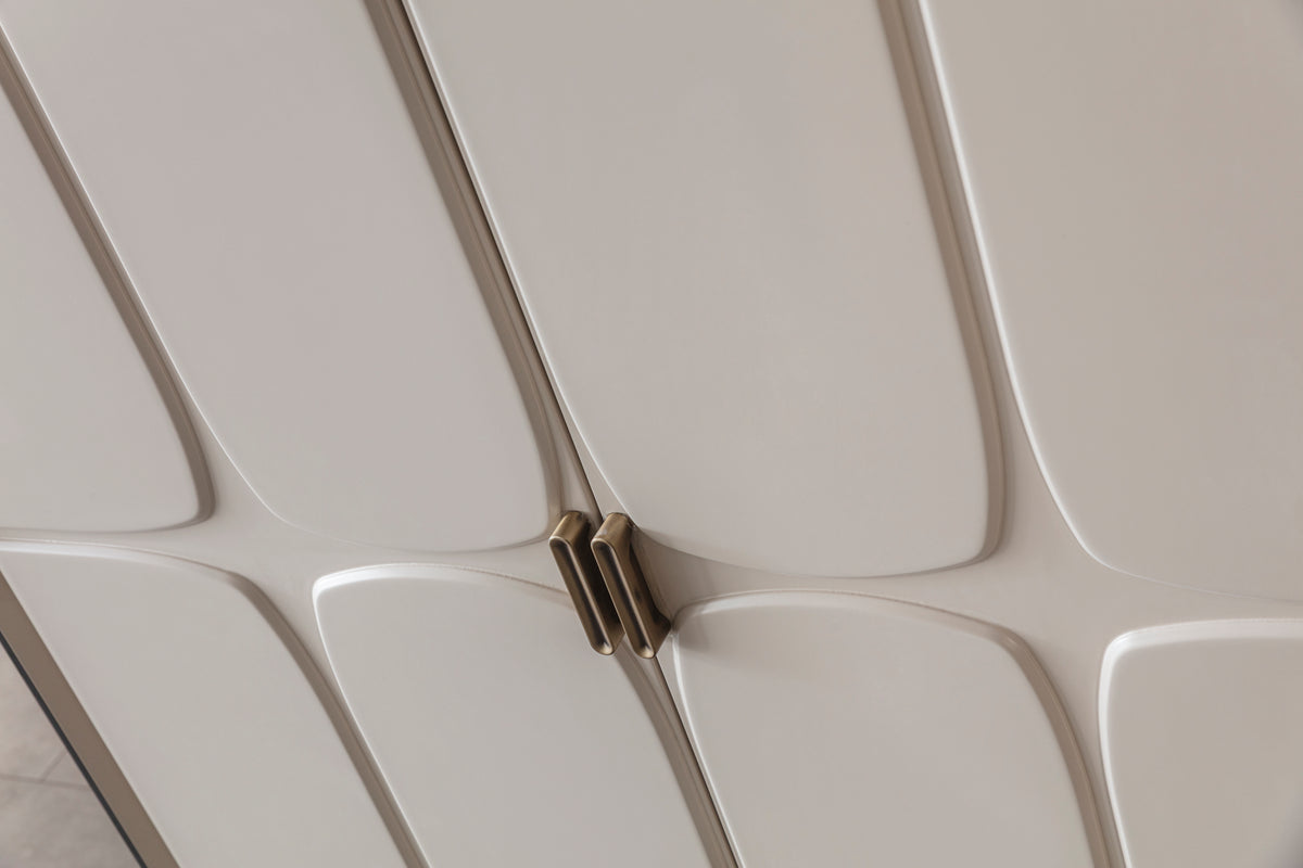 Шесткрилен гардероб «Lorin» огледални врати, ширина 258см