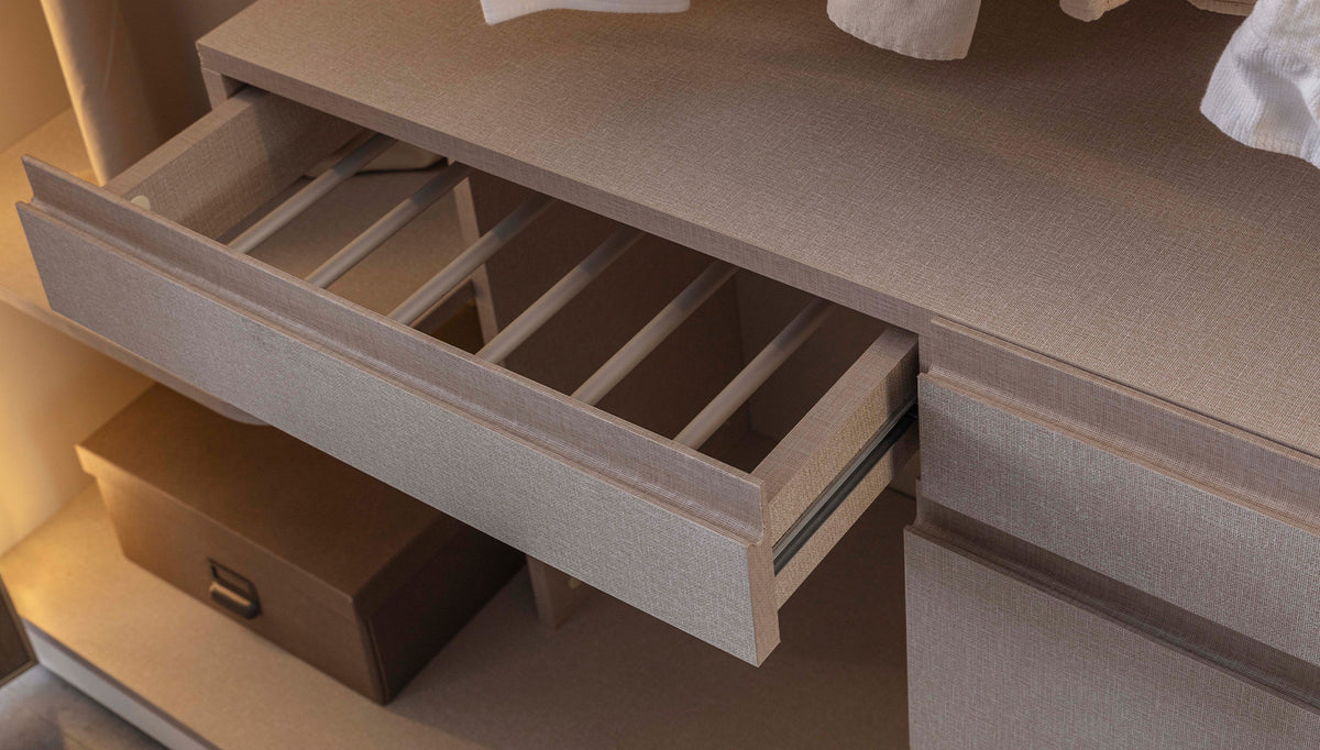 Гардероб «Noble» + стъклени врати и LED осветление, с чекмеджета, ширина 209см