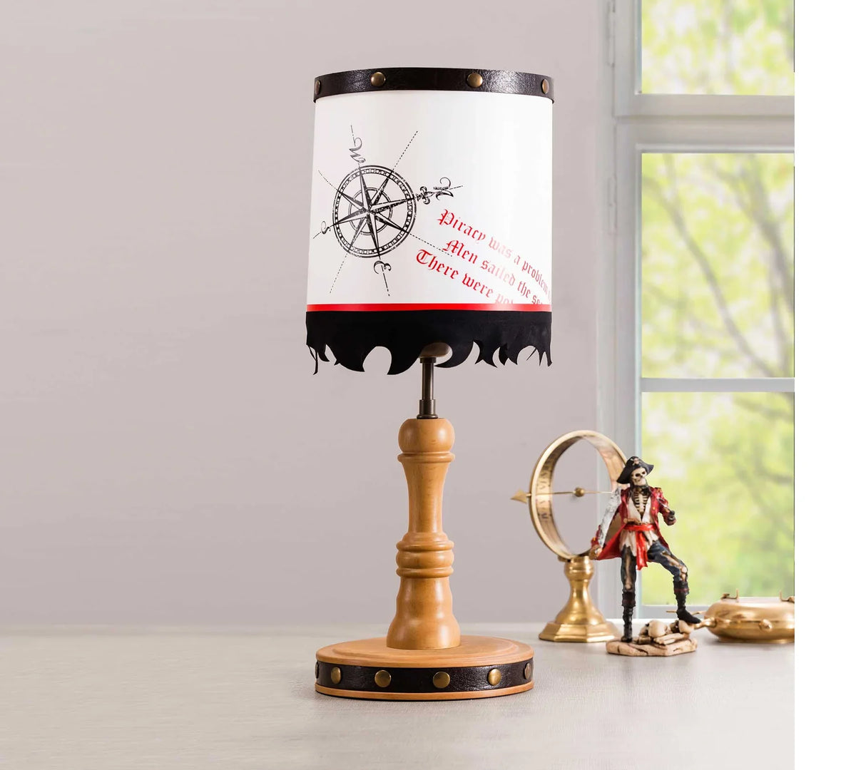 Настолна лампа «Pirate»