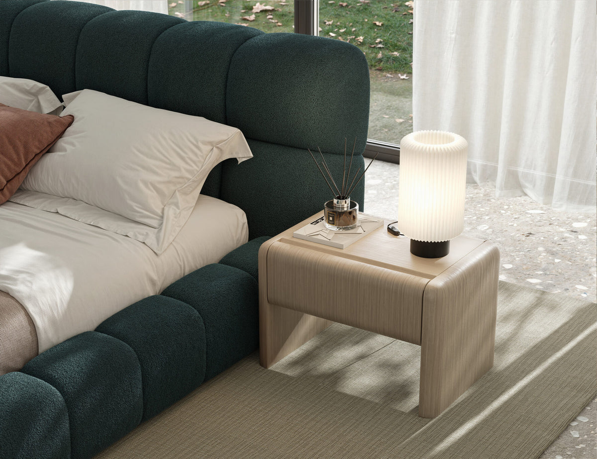 Нощно шкафче «Aqua» + чекмедже, естествен фурнир, размер 65х43х48см