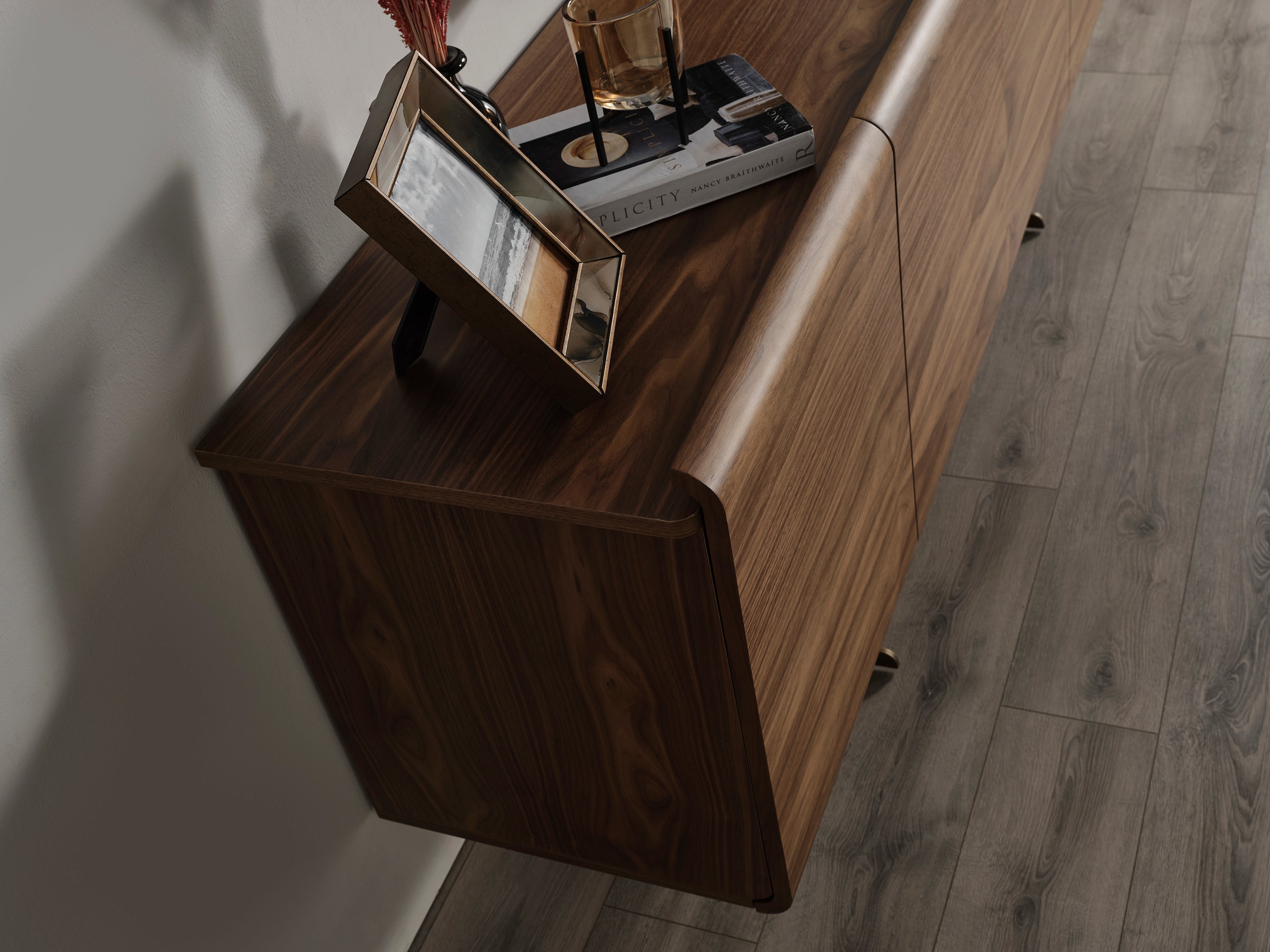 Бюфет «MK 43» с естествен фурнир, размер 208х82х48см
