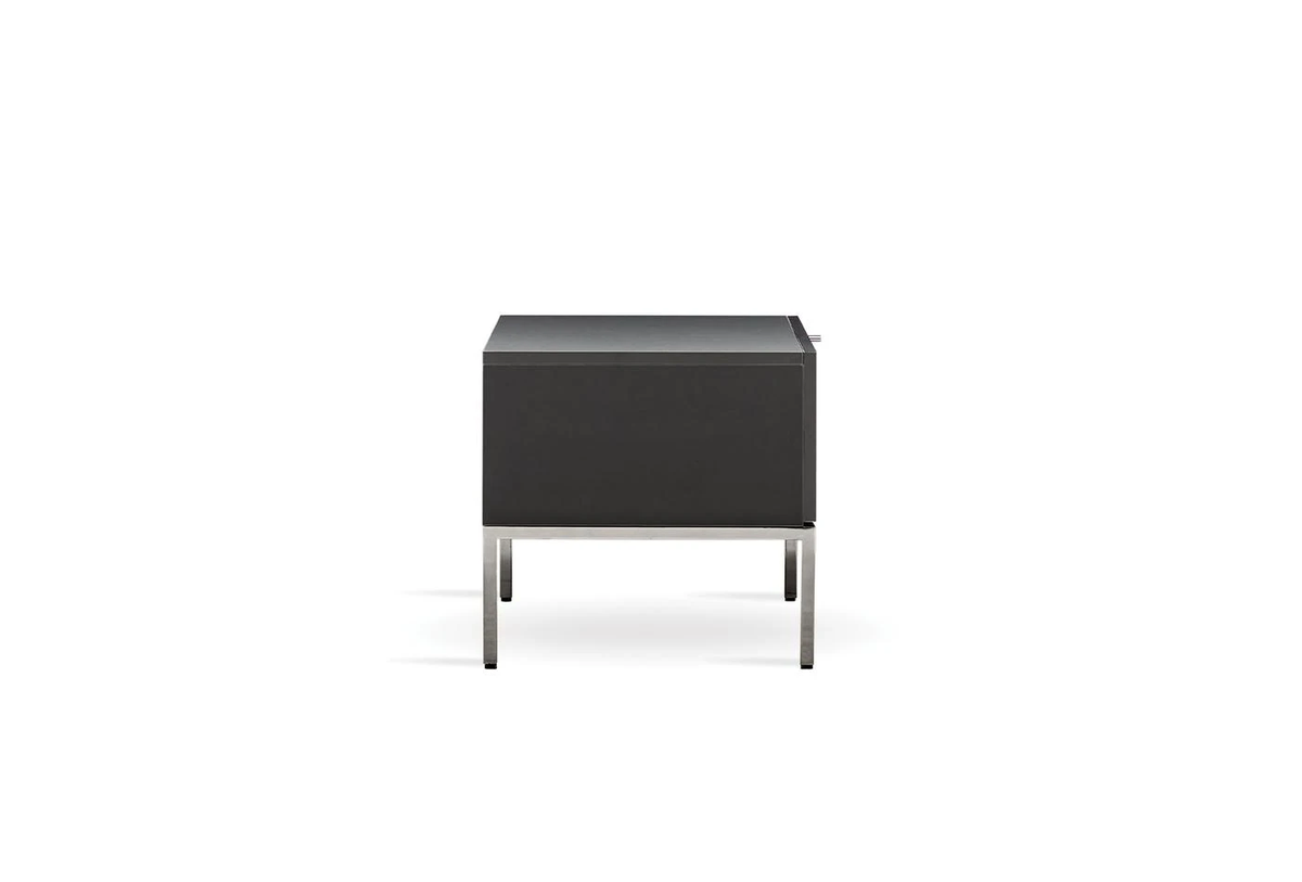 Нощно шкафче «Legato Black» + чекмедже, размер 65х46х48см